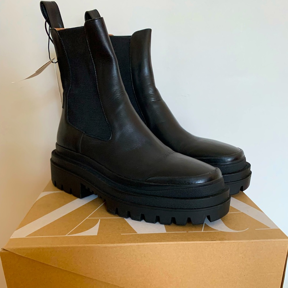 Zara lug sole boot